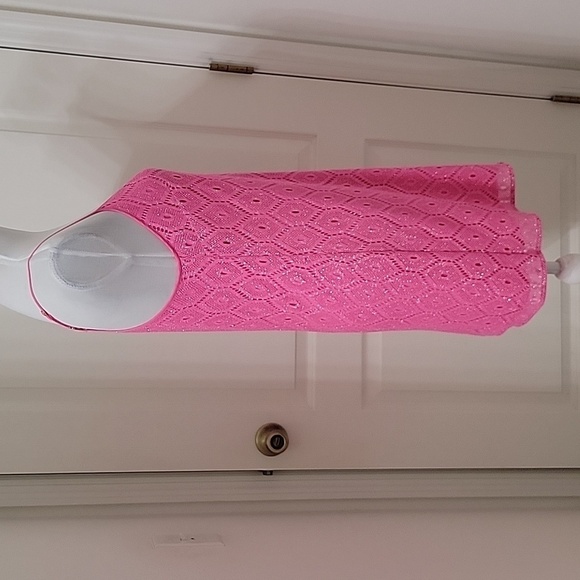 Lilly Pulitzer Size S Barbie Pink w/ Gold Metallic Threading Lace Mini Dress - Picture 5 of 13